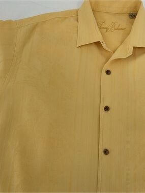 Tommy Bahama 100% Silk Panelback Hawaiian Camp Shirt XL Yellow Island Hibiscus